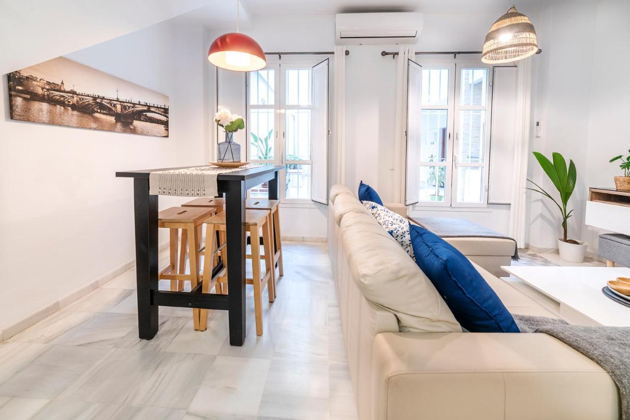 Appartement Alohamundi Velarde II à Séville Extérieur photo