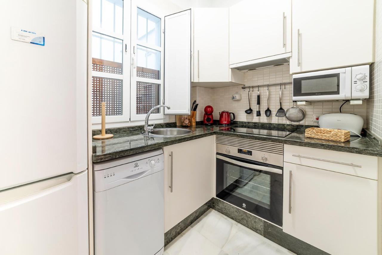 Appartement Alohamundi Velarde II à Séville Extérieur photo