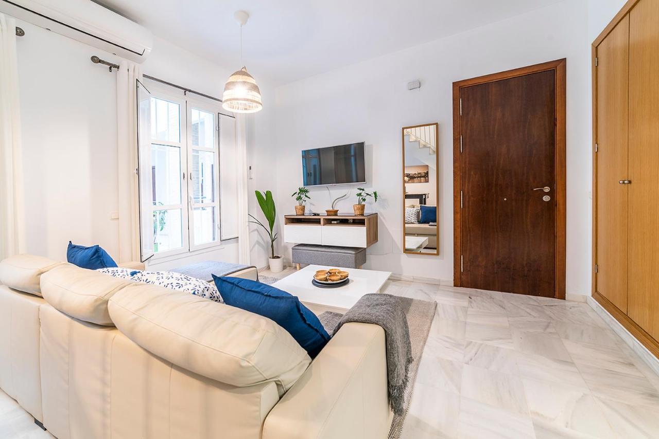 Appartement Alohamundi Velarde II à Séville Extérieur photo